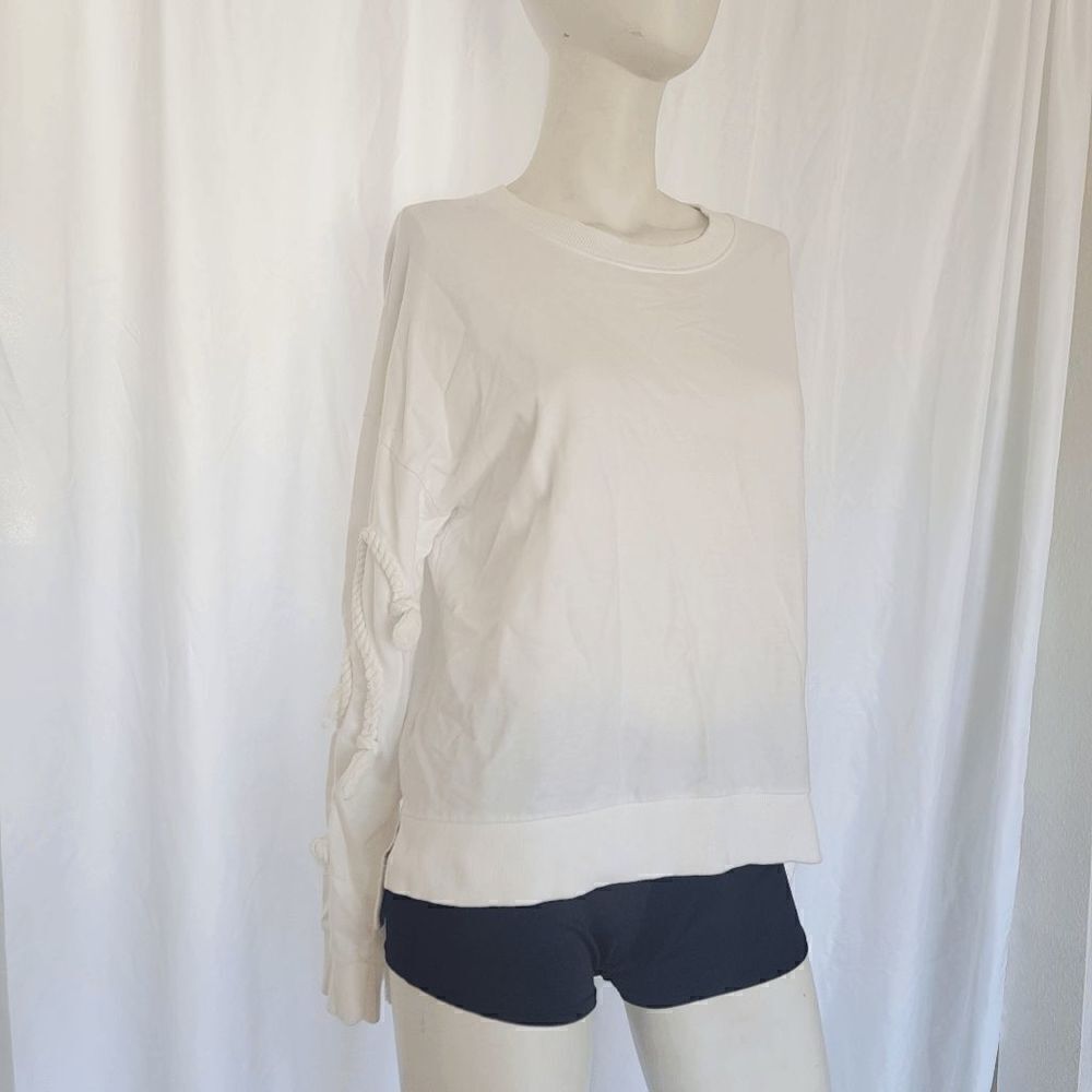 sugar lips white rope design on sleeves sweatshirt fits M